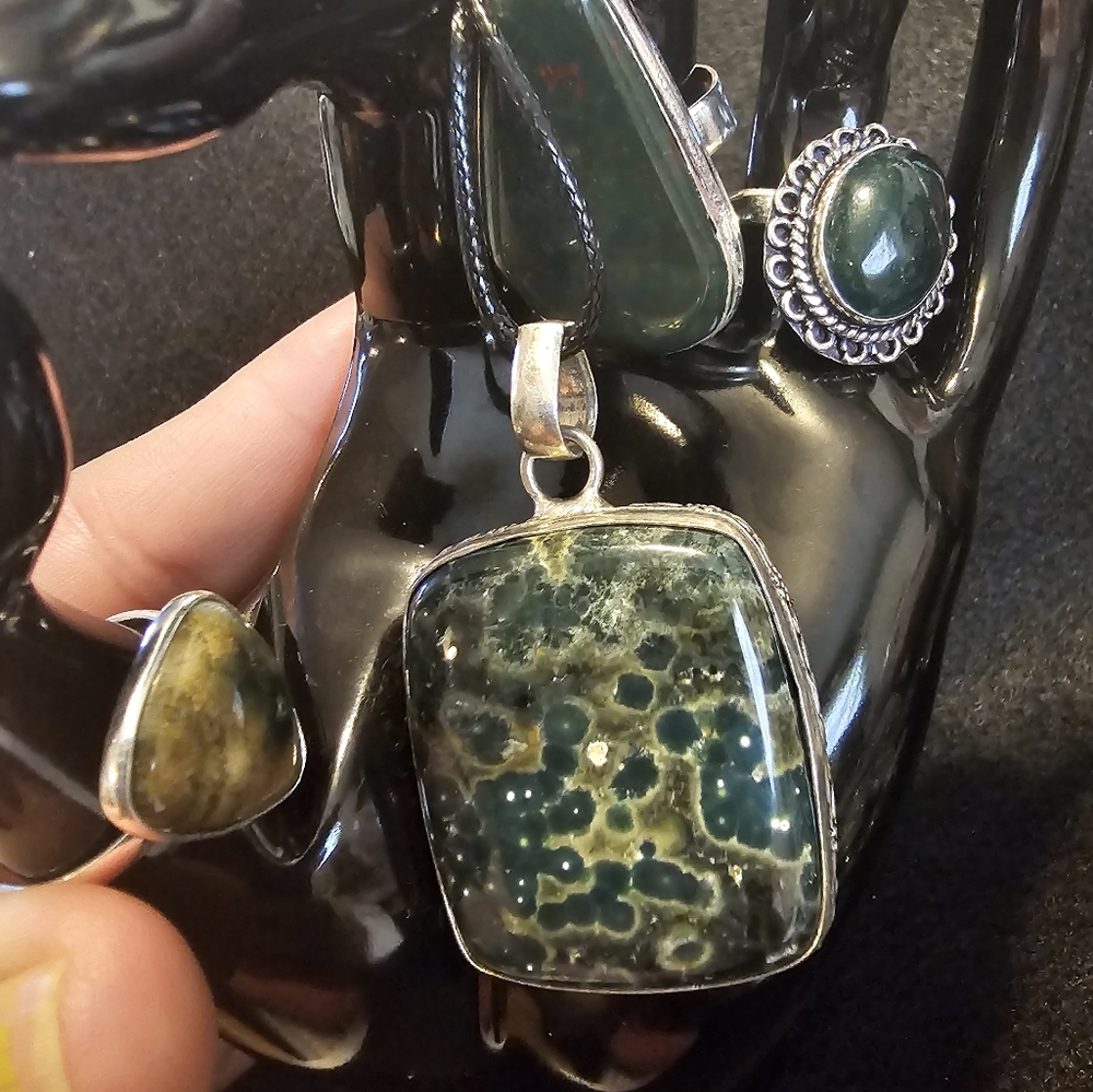 A new lot rings DIFERENT PRICES sizes, shapes,stones,colors,  etc..ASK ME!!! - Picture 17 of 17